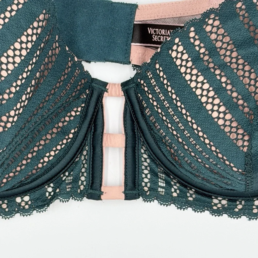 Victoria's Secret 34DD Lined Plunge Lace Bra Green Pink Cutout‎